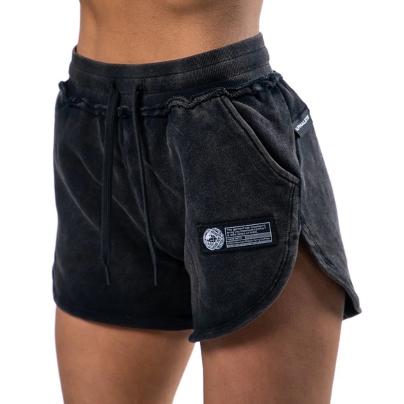 Alphalete Pants - Alphalete Shorts